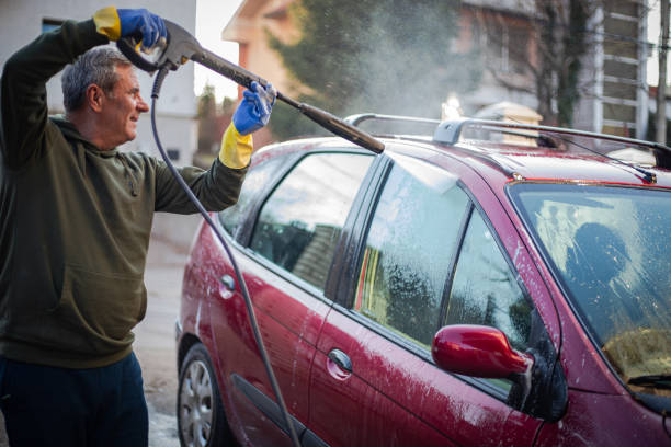 Garage Pressure Washing in Phoenix, OR